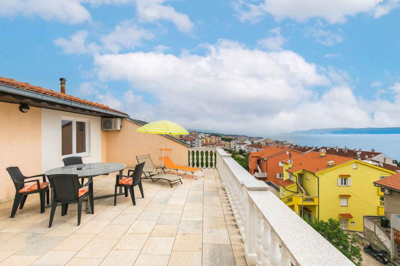 Apartment in Crikvenica 39210 Buitenkant foto