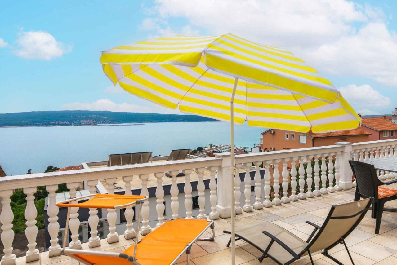 Apartment in Crikvenica 39210 Buitenkant foto