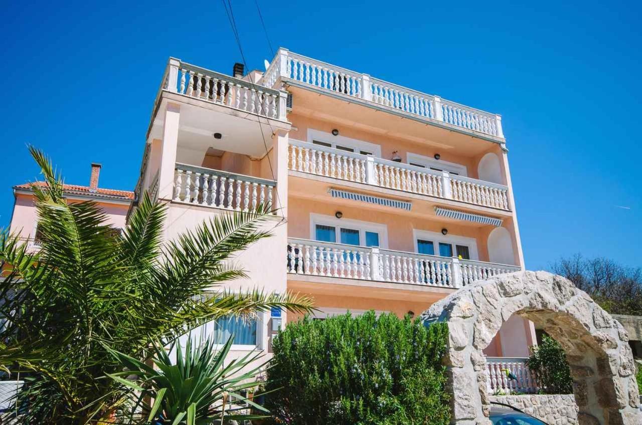 Apartment in Crikvenica 39210 Buitenkant foto